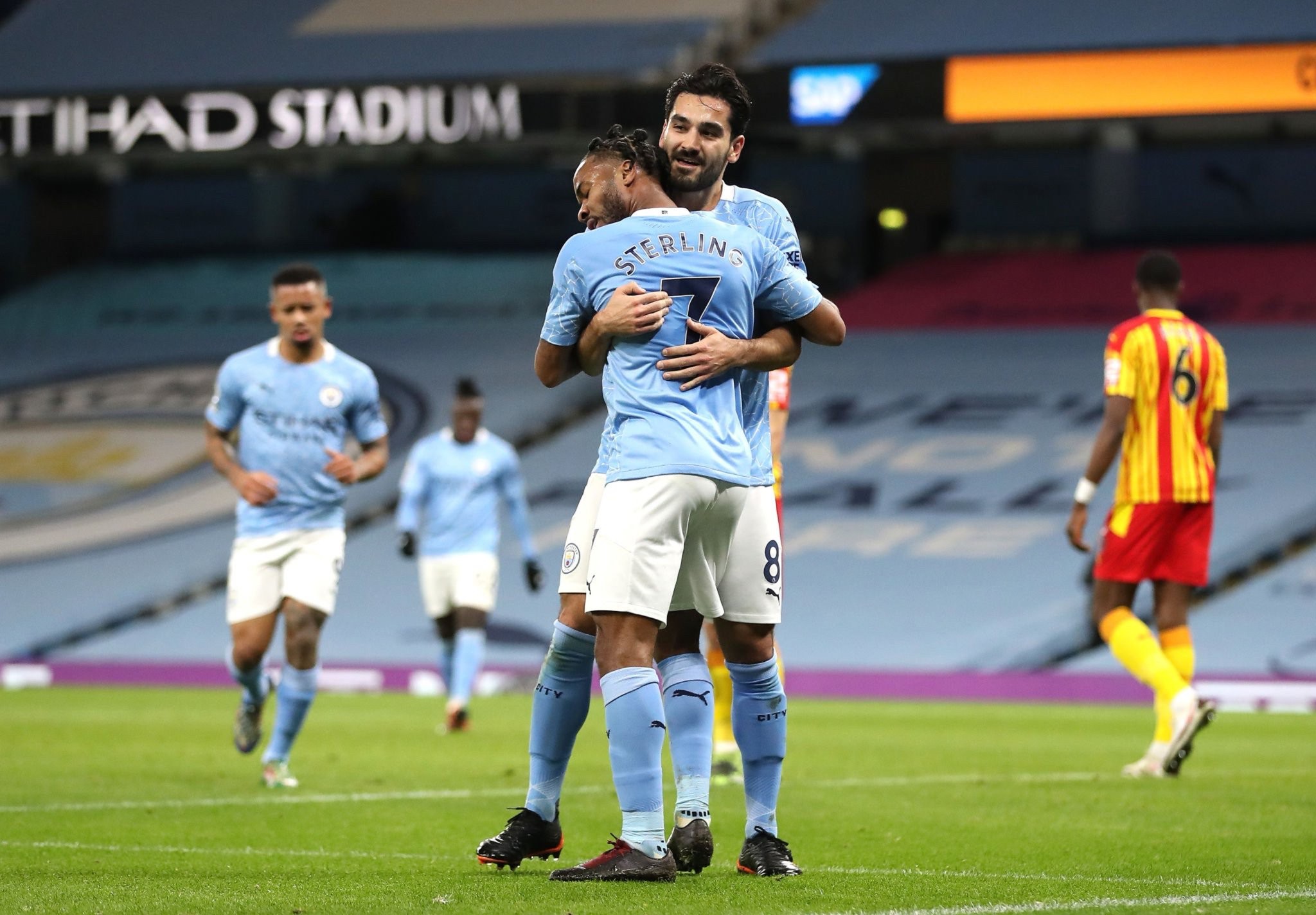 这让他被形 这让他被形