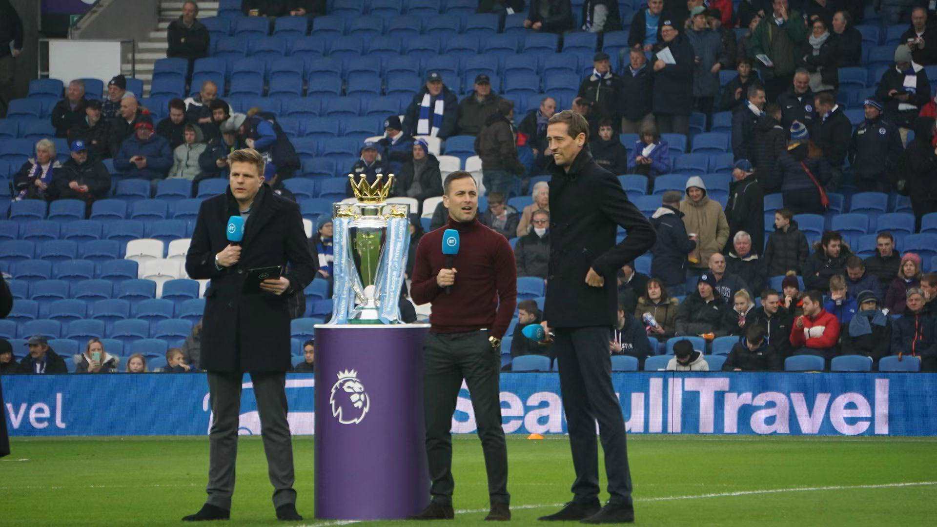 坚实的后盾 坚实的后盾